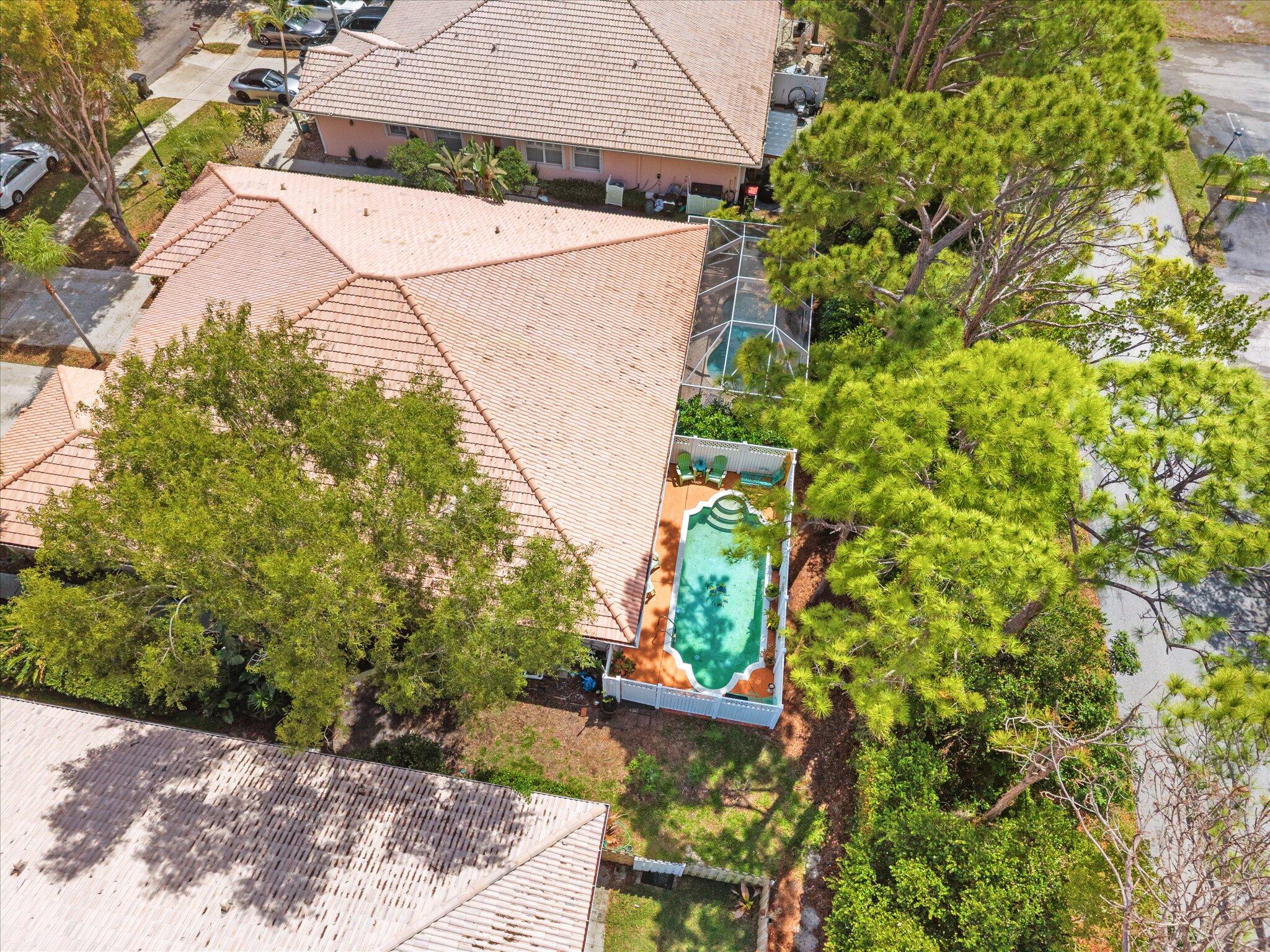 336 W Coral Trace Circle