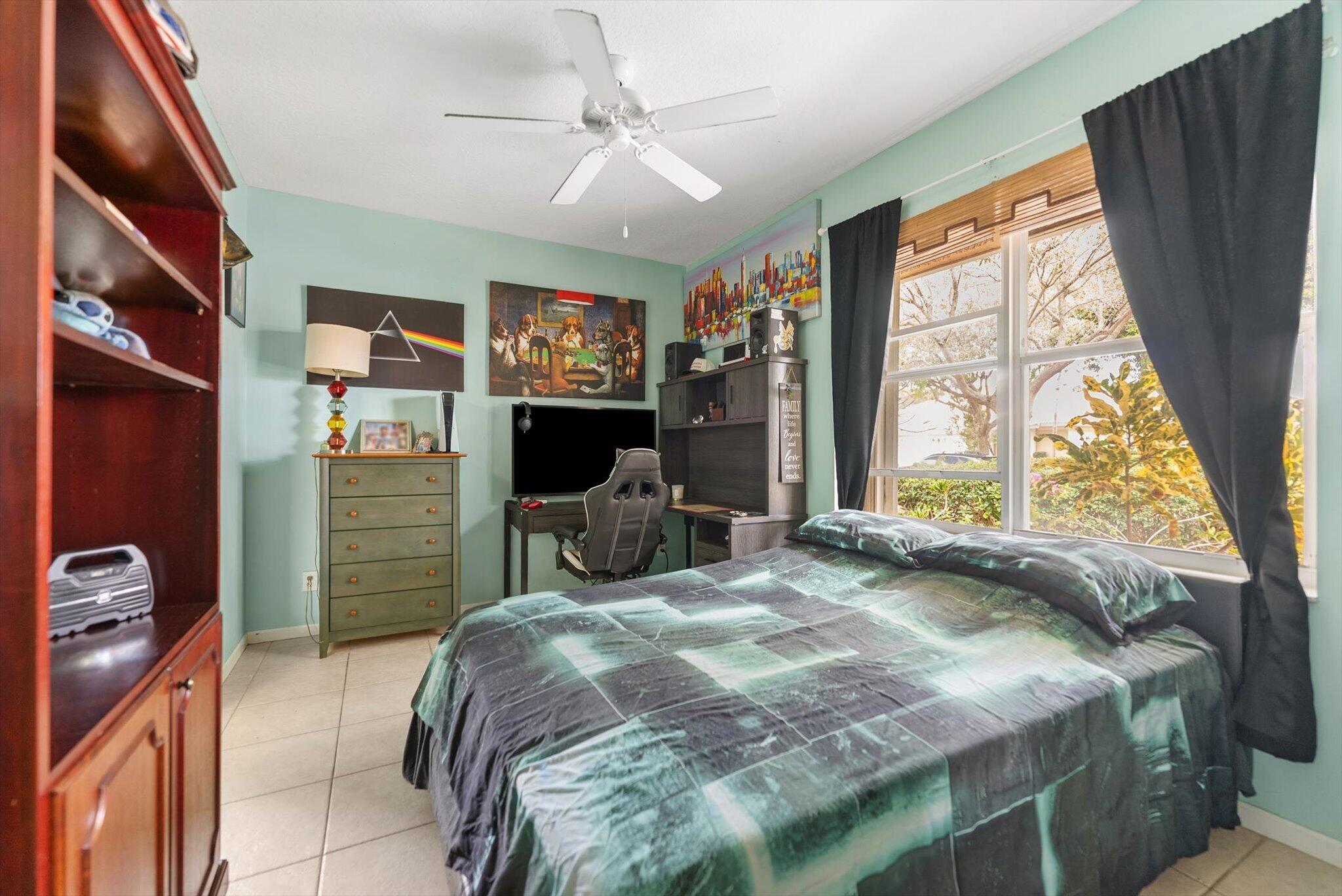336 W Coral Trace Circle