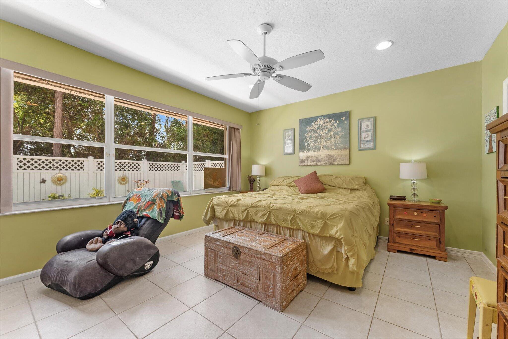 336 W Coral Trace Circle