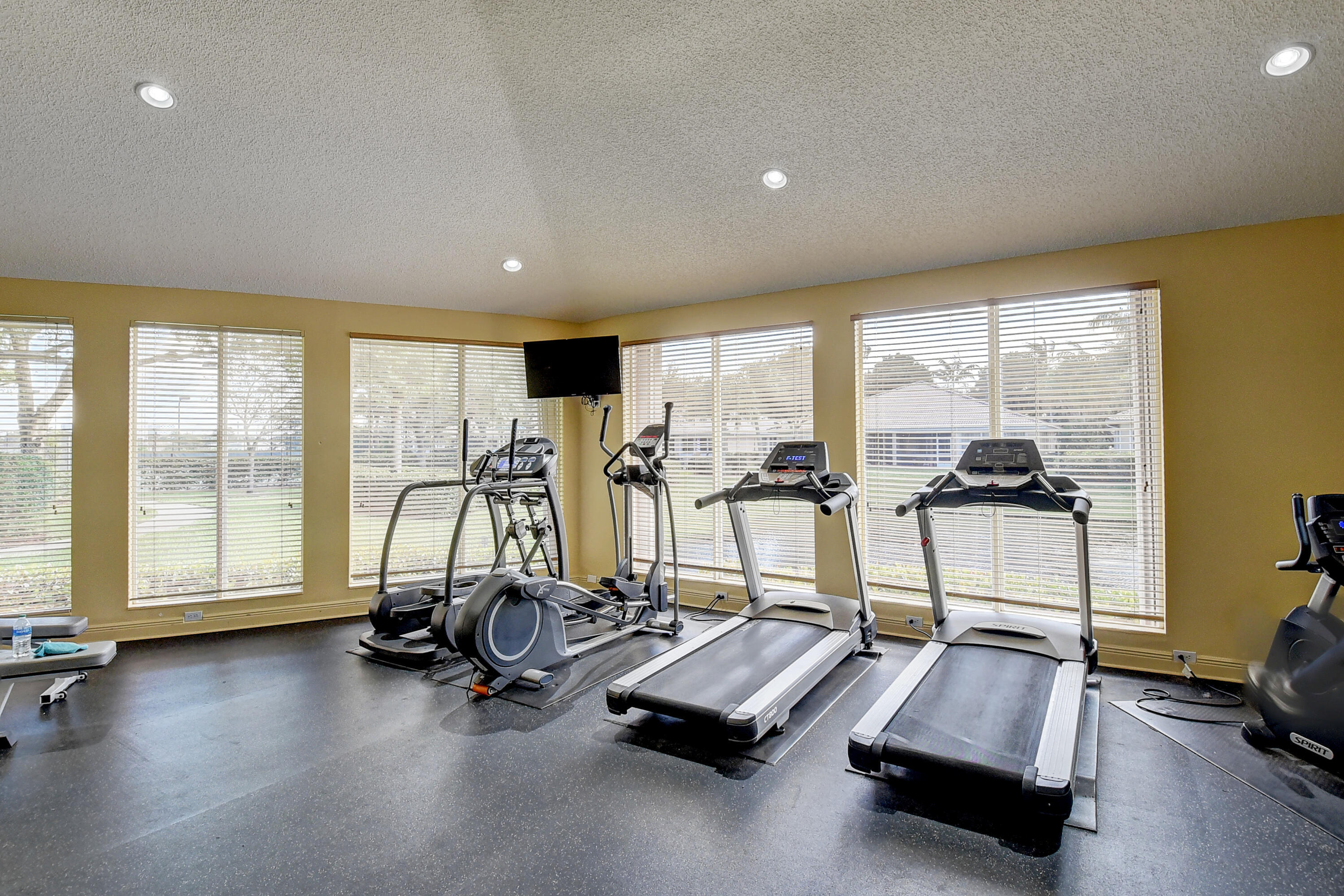 336 W Coral Trace Circle
