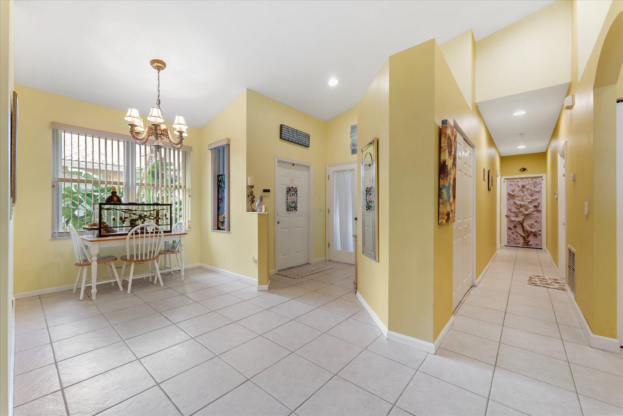336 W Coral Trace Circle