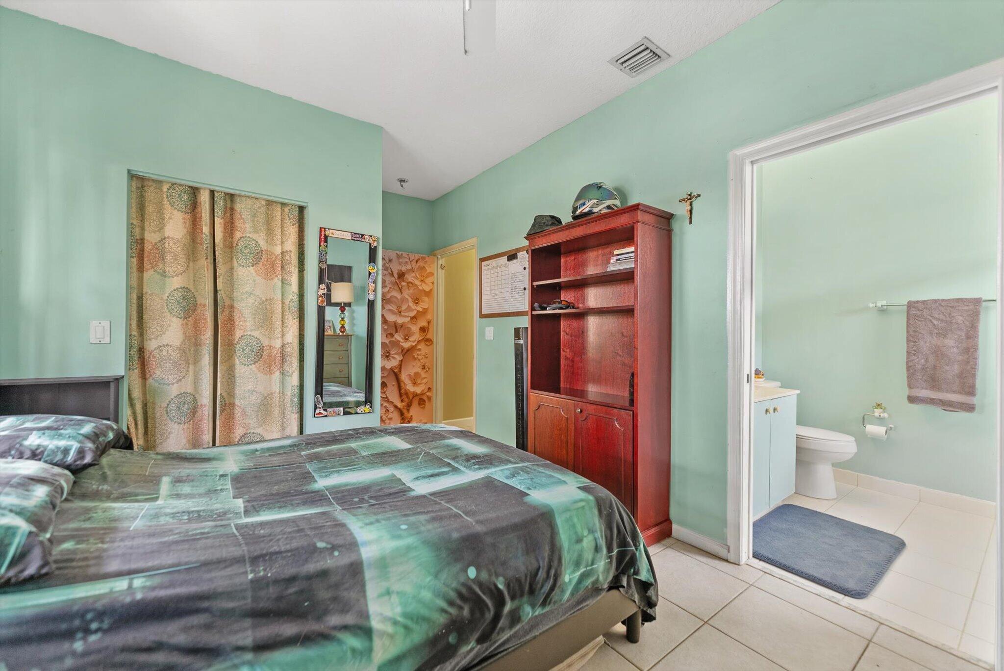 336 W Coral Trace Circle