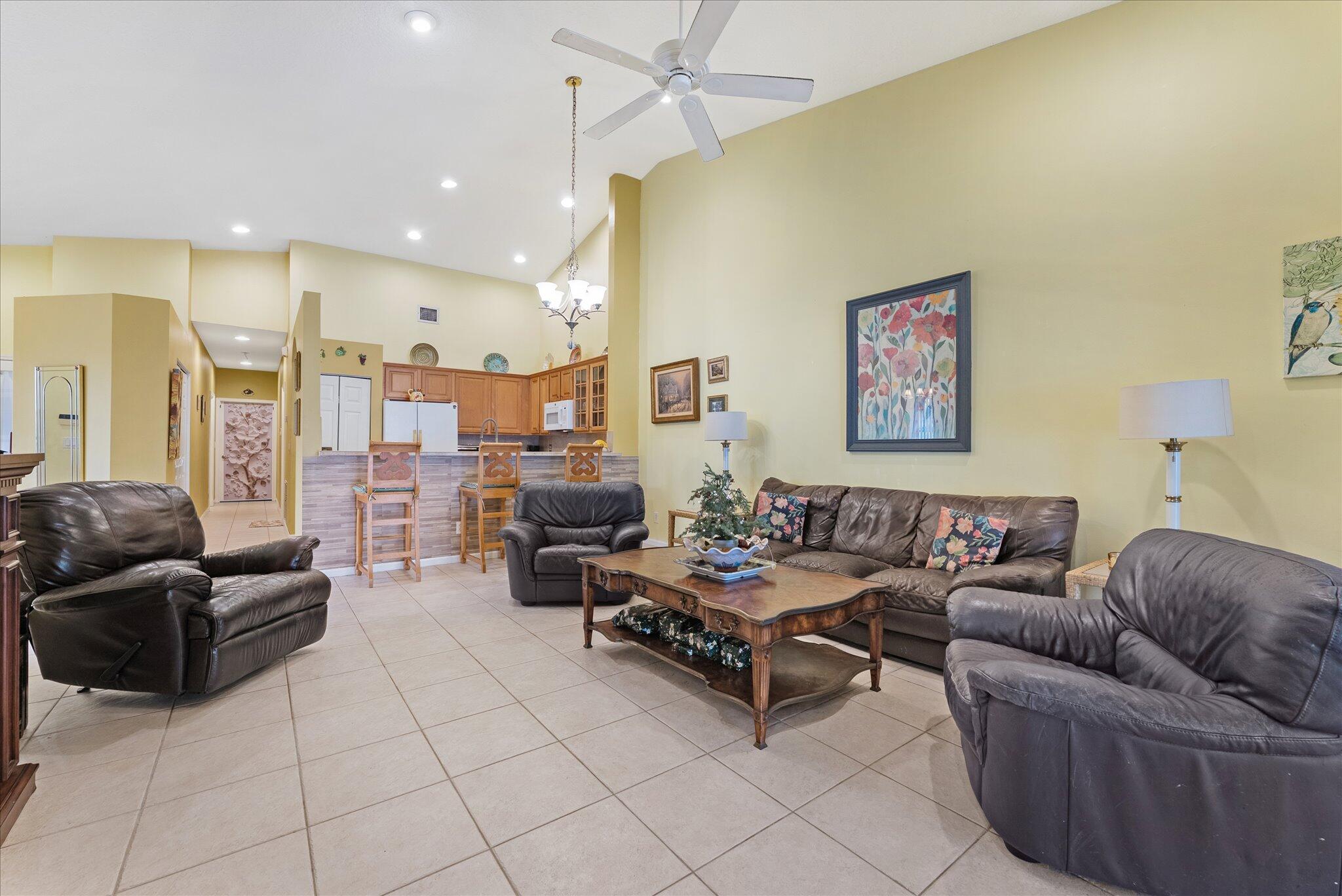 336 W Coral Trace Circle