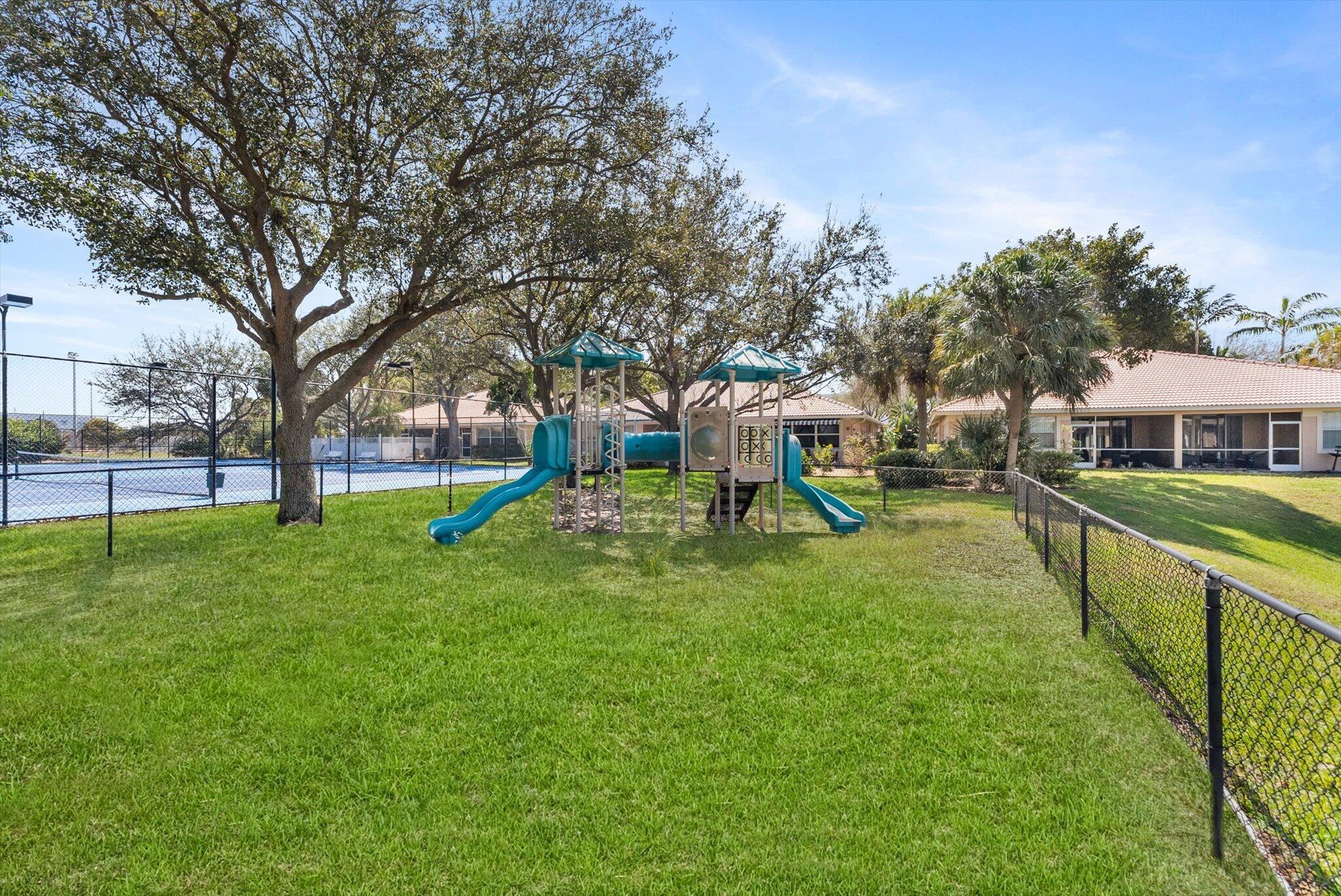 336 W Coral Trace Circle