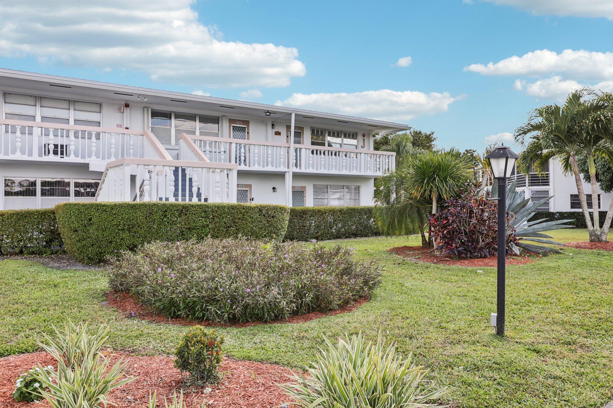 125 Oakridge J 125