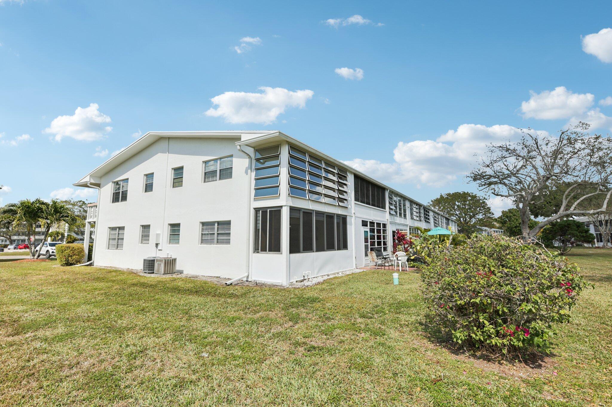 125 Oakridge J 125