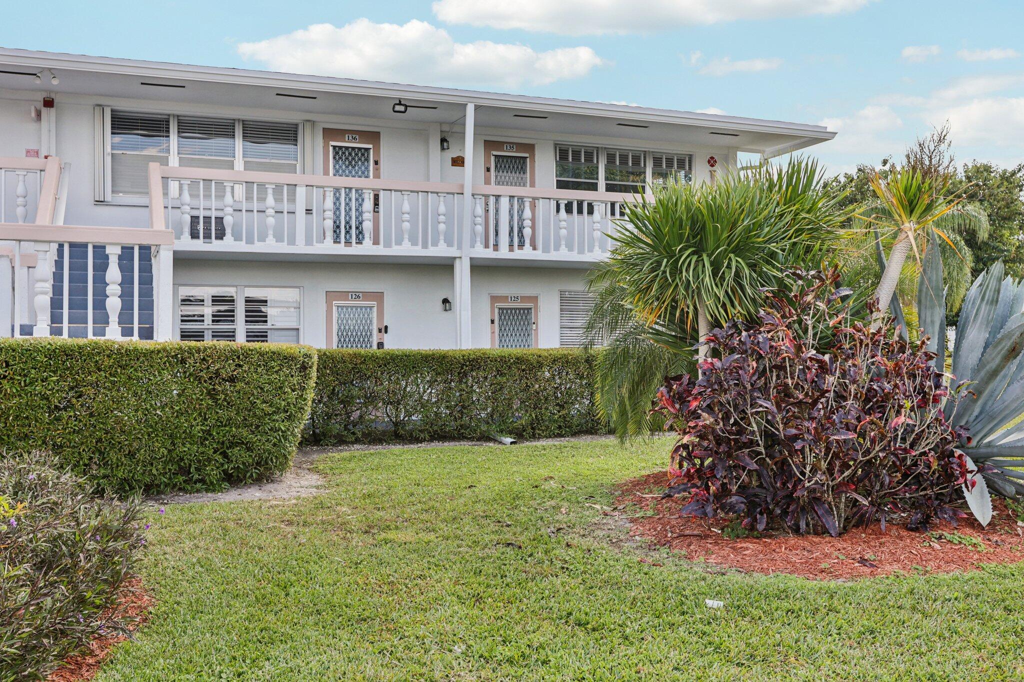 125 Oakridge J 125