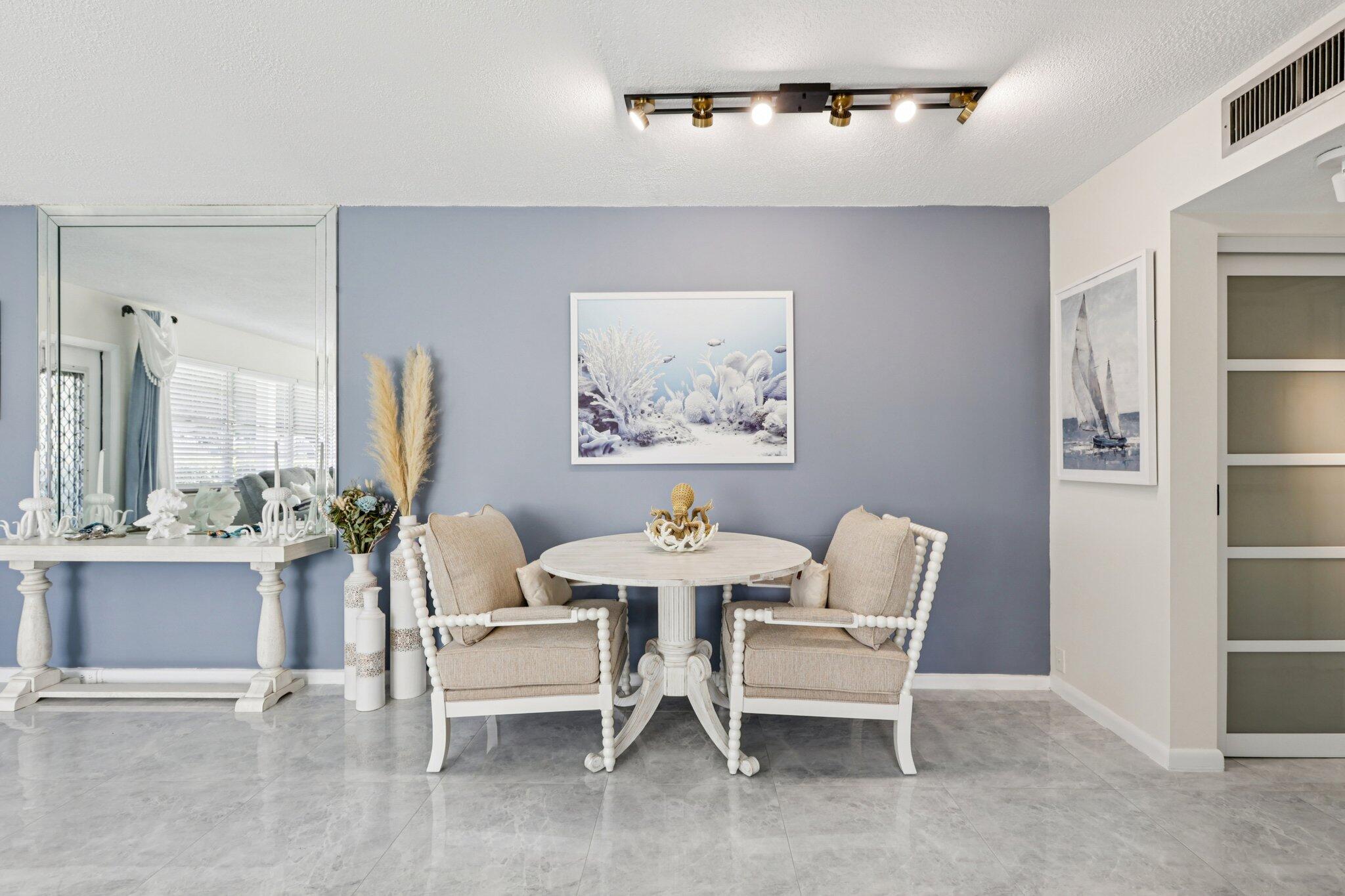 125 Oakridge J 125