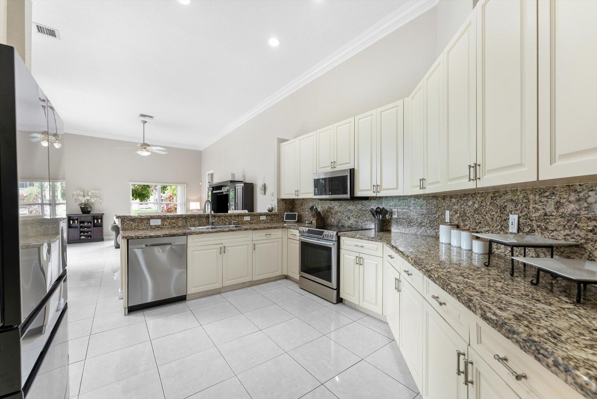 12420 NW 50th Place