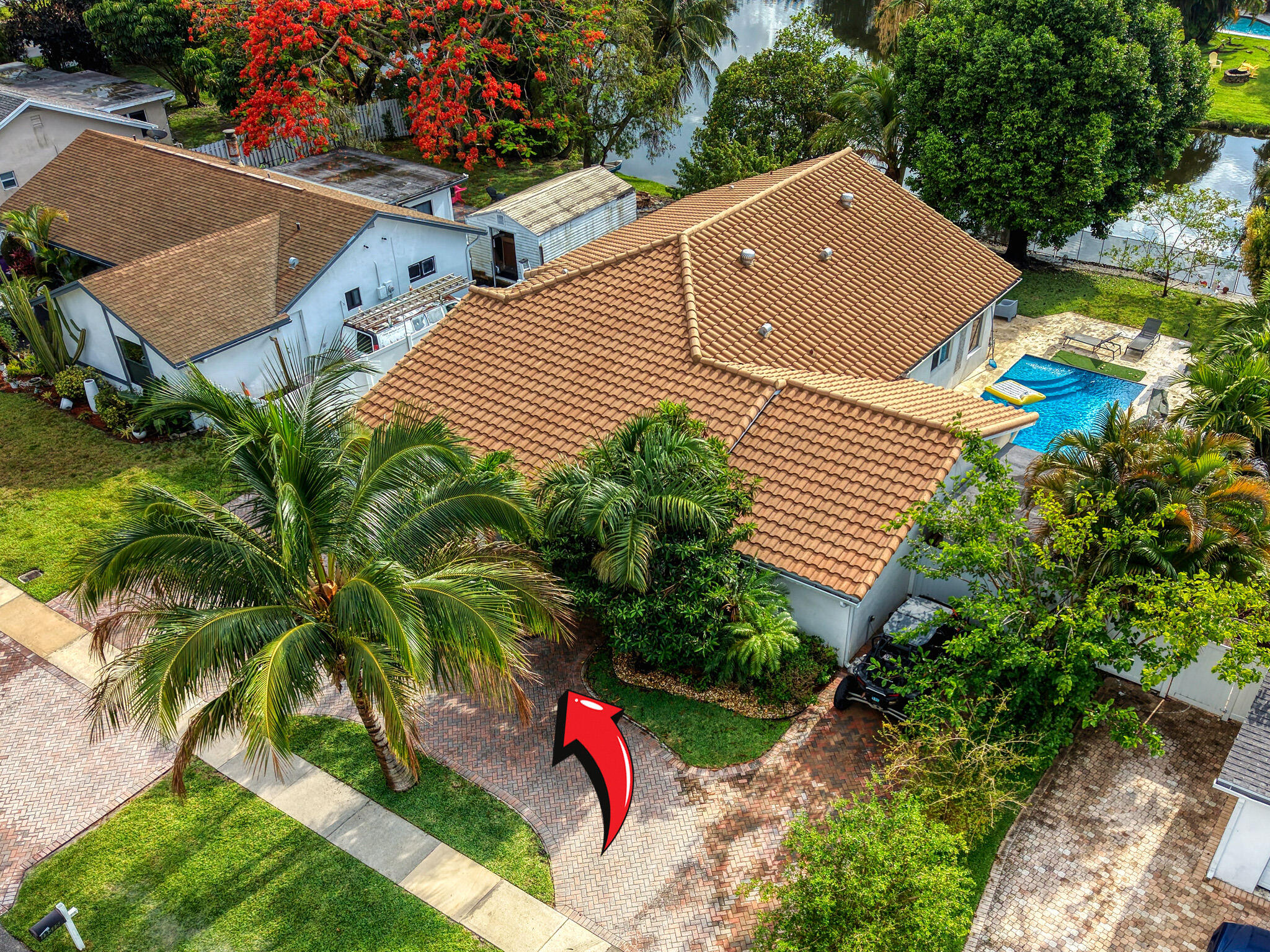 19515 Carolina Circle