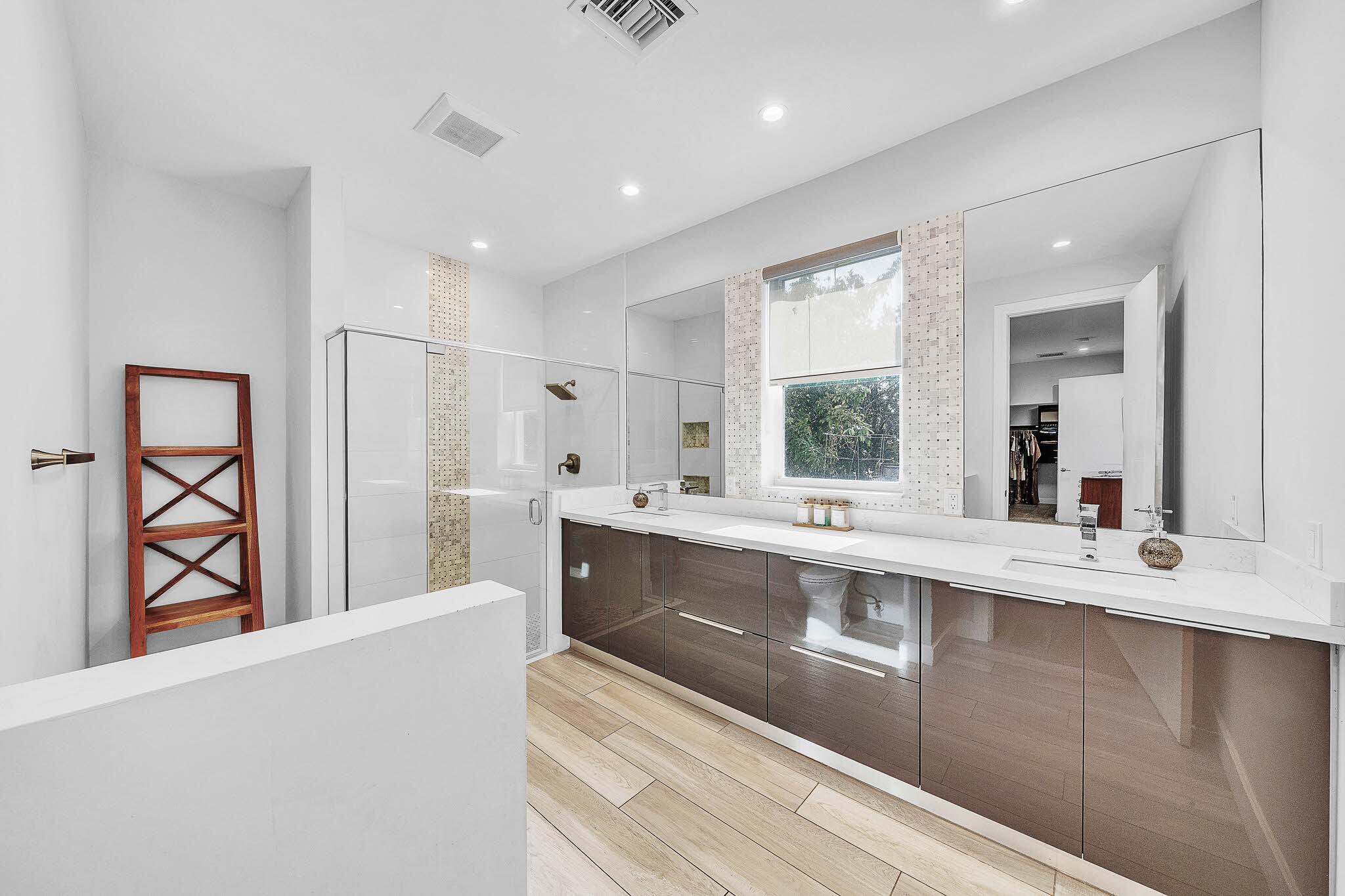 19515 Carolina Circle