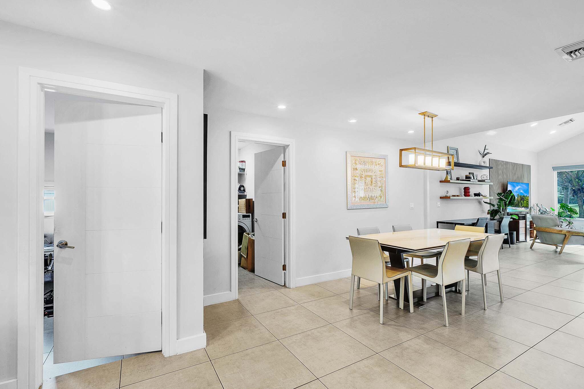 19515 Carolina Circle