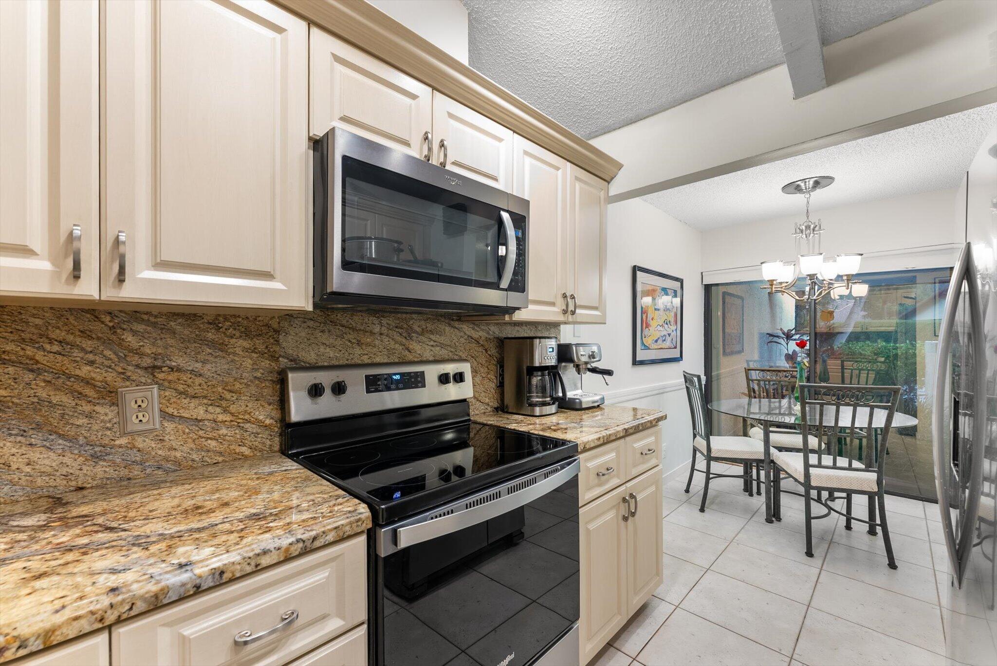 6886 Tiburon Circle