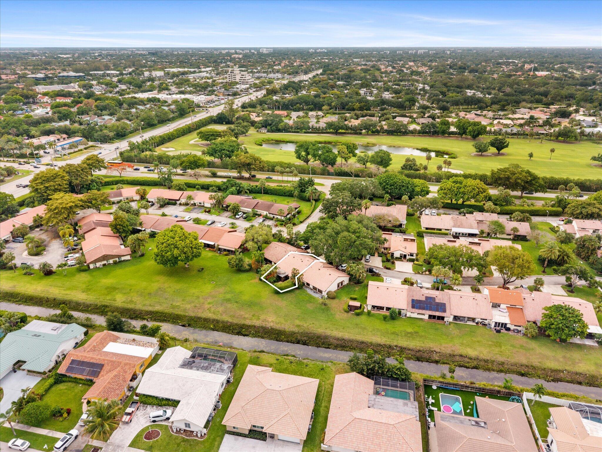 6886 Tiburon Circle