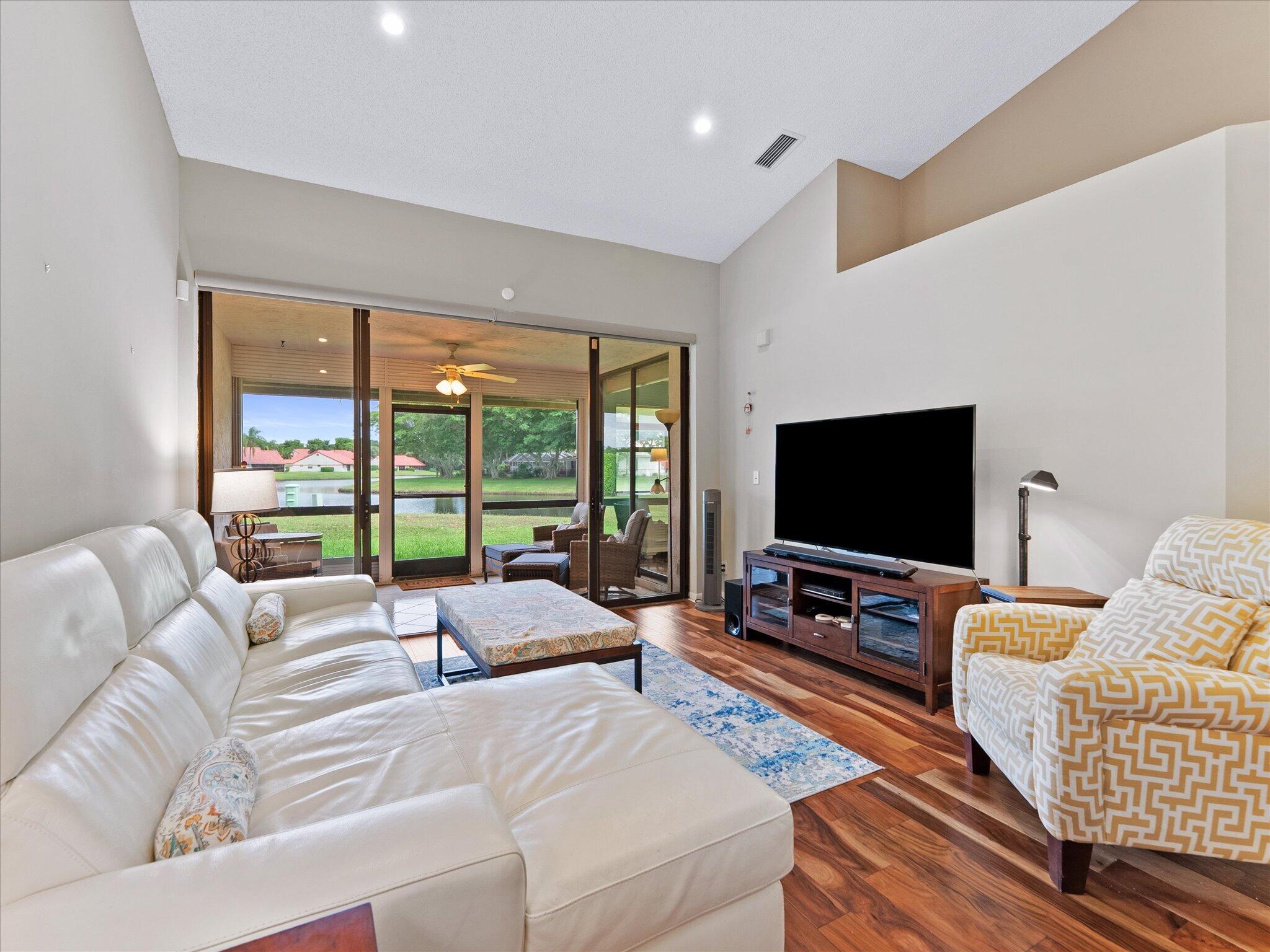 7585 Lexington Club Boulevard B
