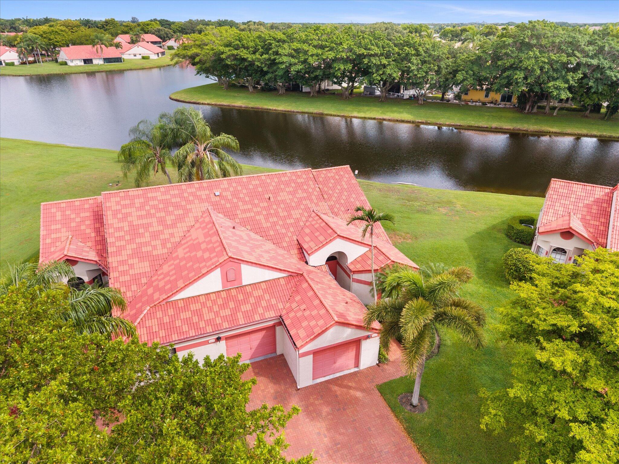 7585 Lexington Club Boulevard B