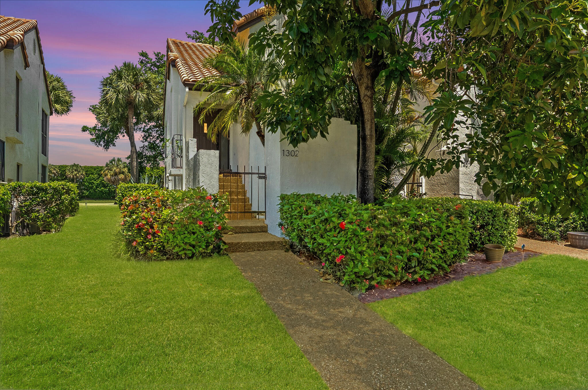 7884 Seville Place 1302