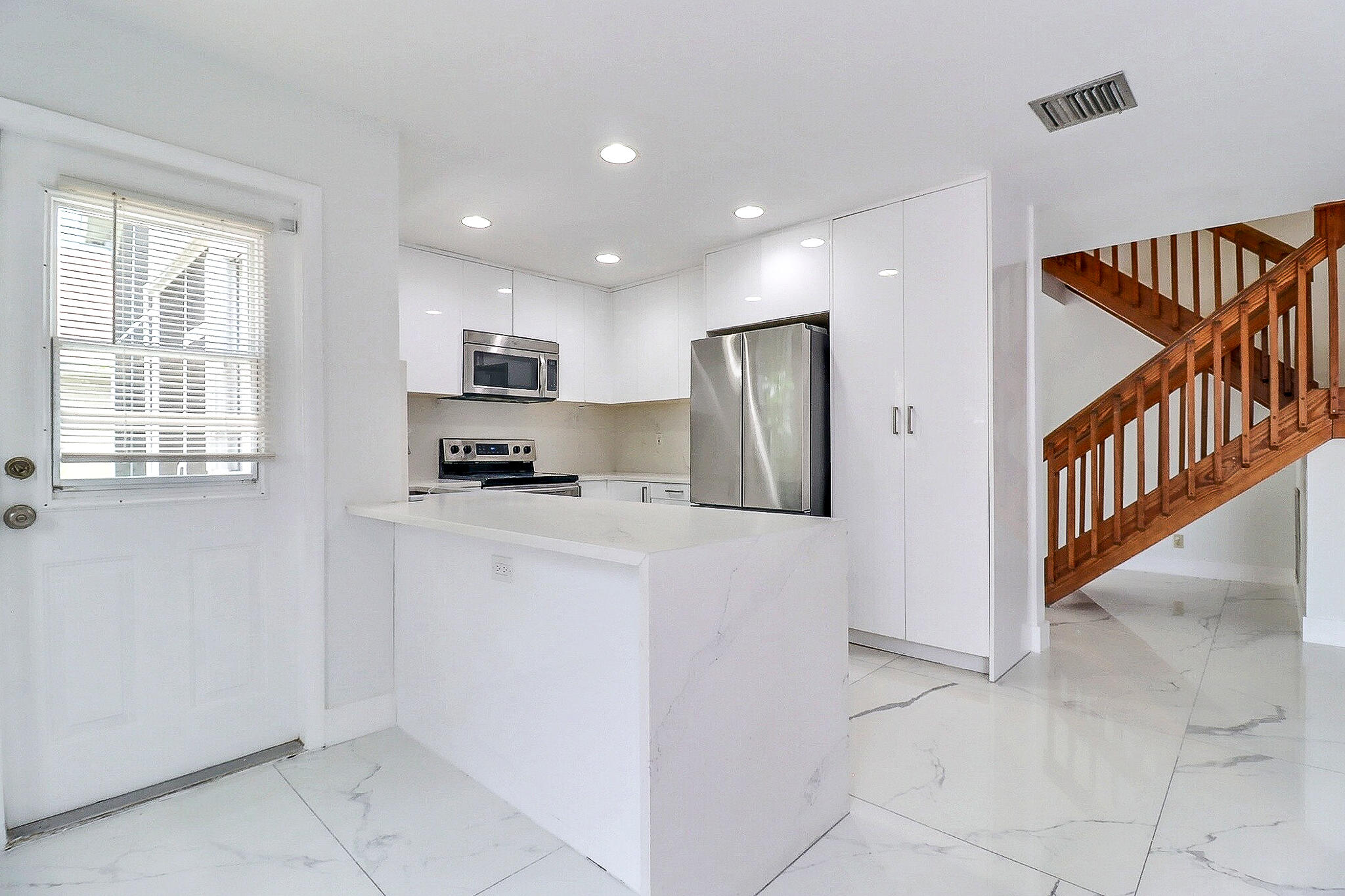 9401 Aegean Drive