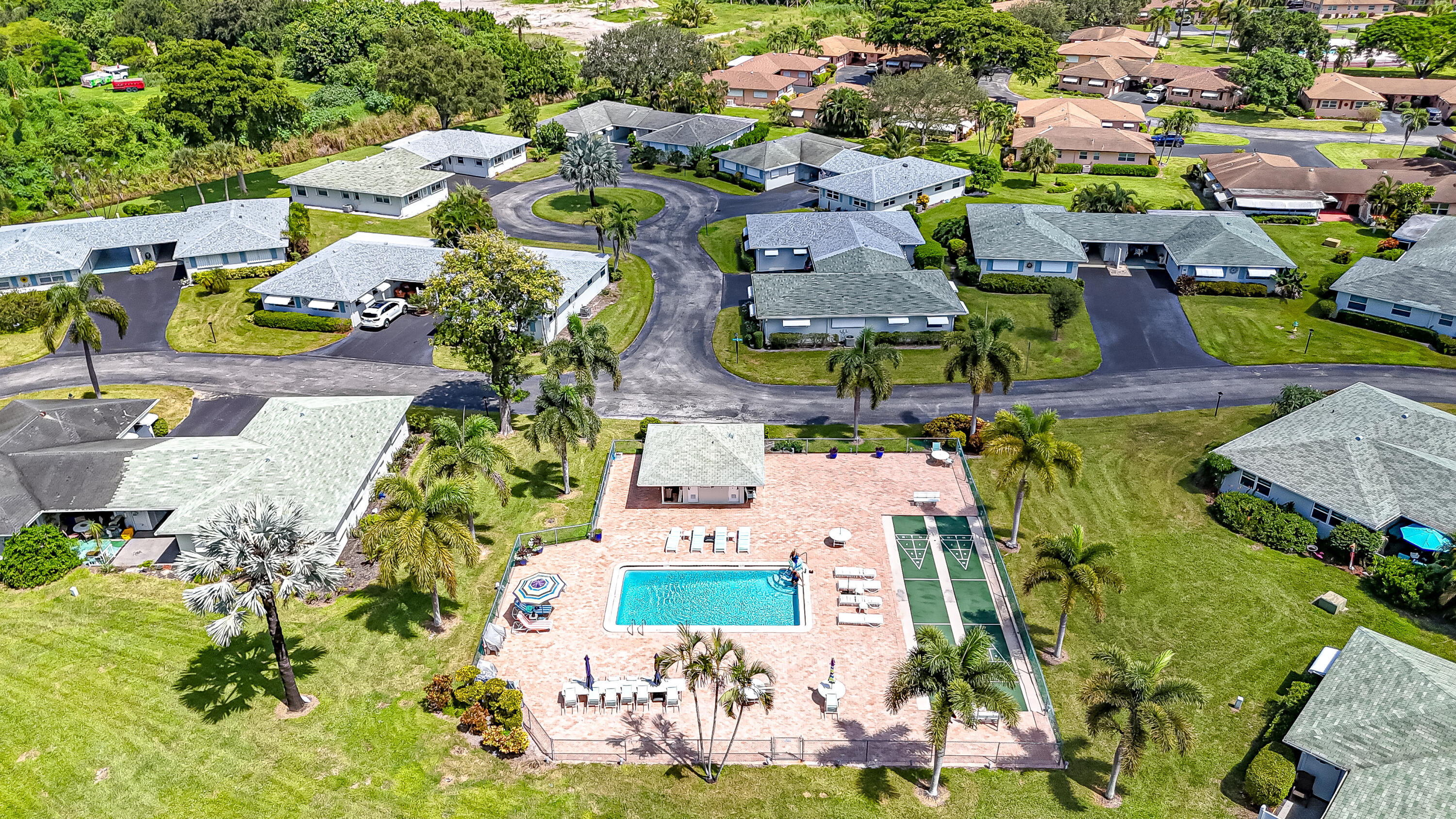 450 BLUEBIRD Lane