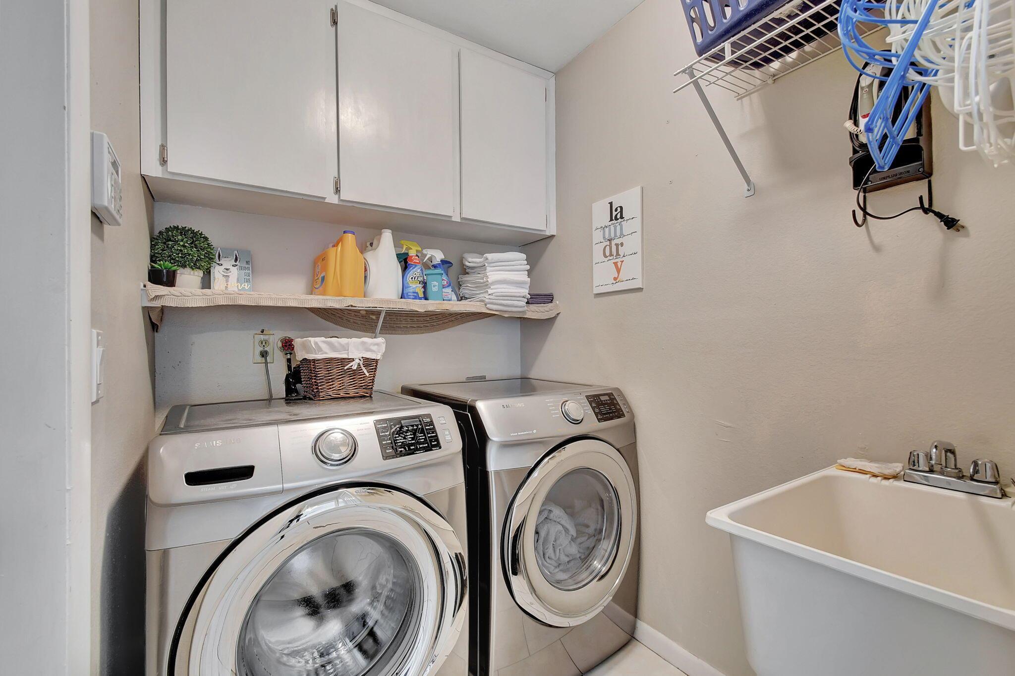 79 W Rubber Tree Drive