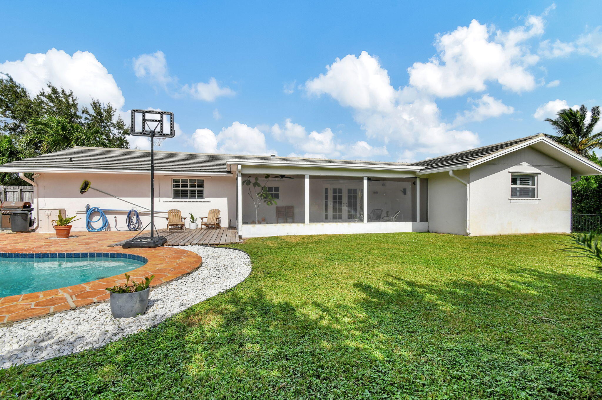 79 W Rubber Tree Drive