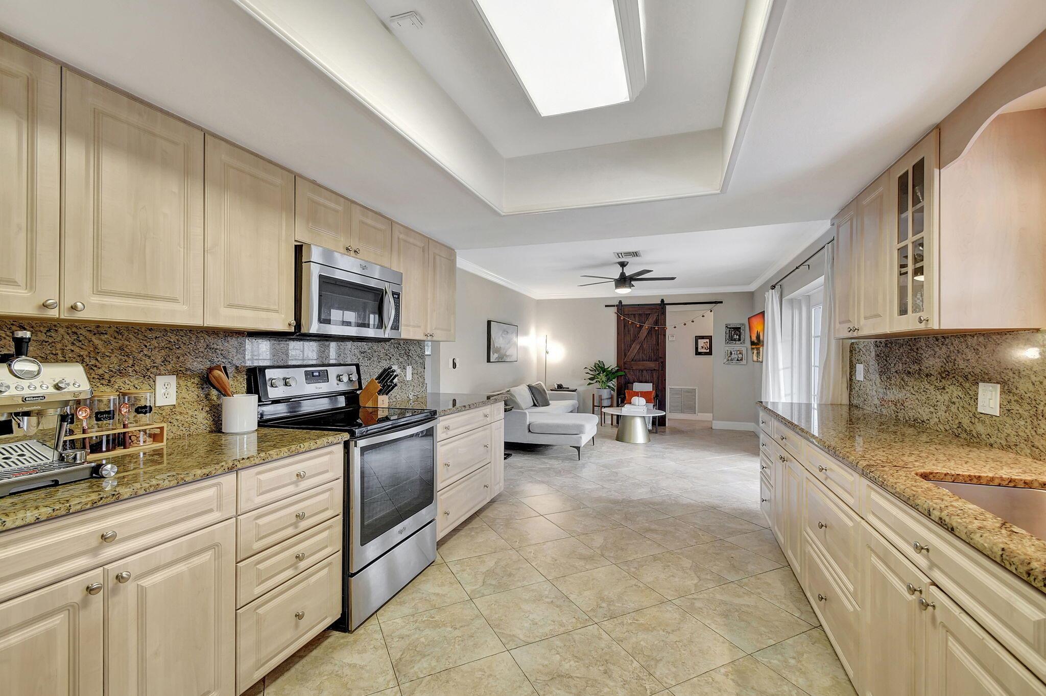 79 W Rubber Tree Drive