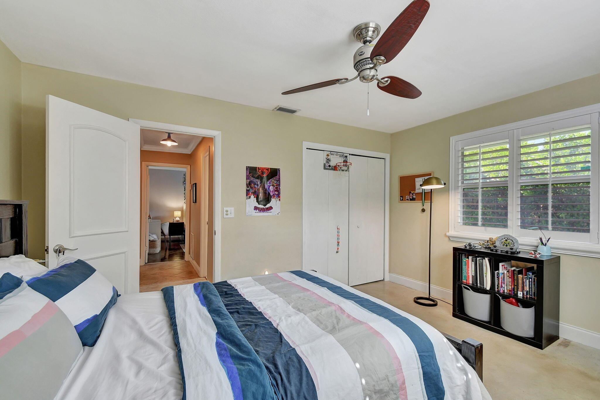 79 W Rubber Tree Drive