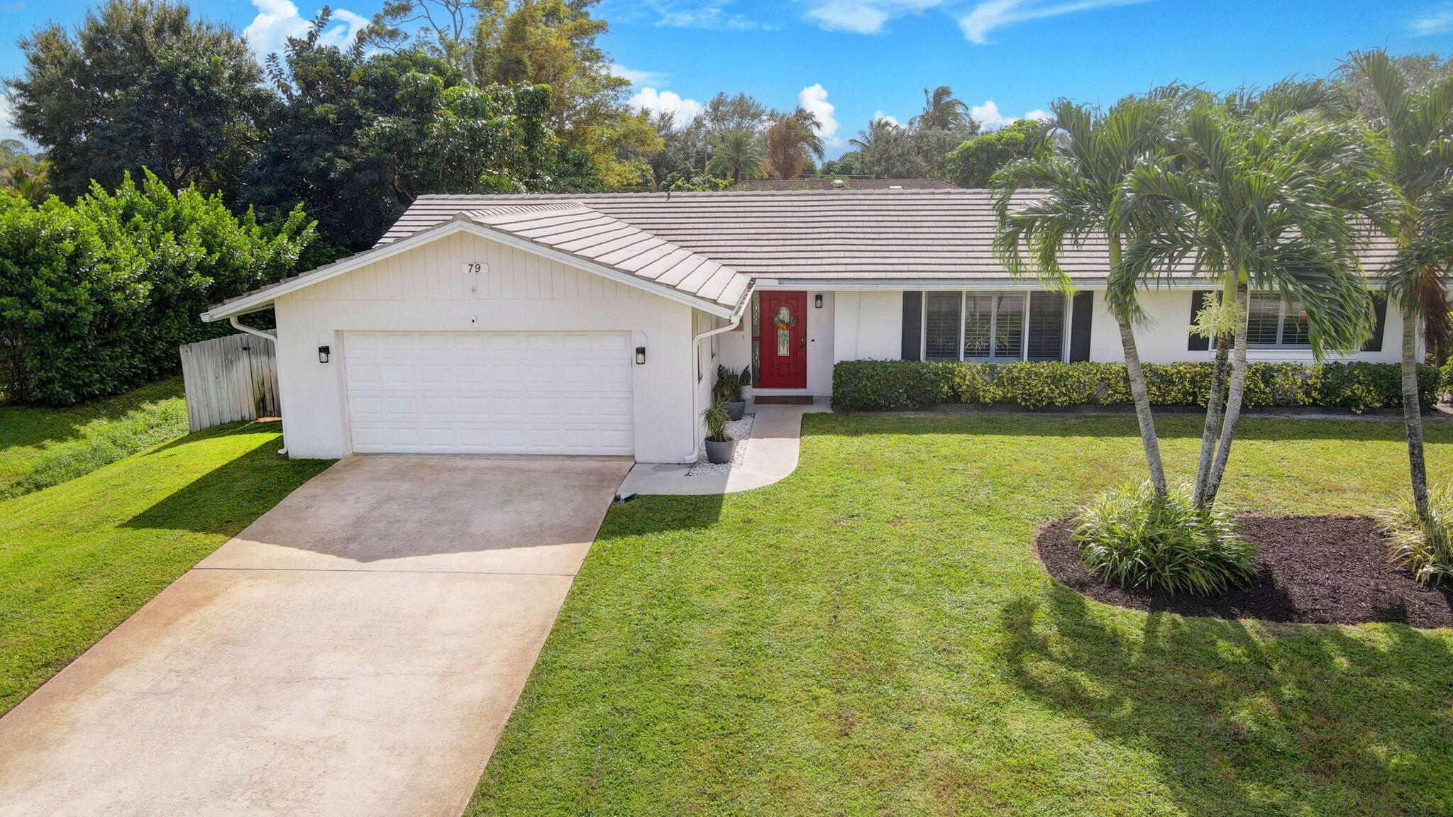 79 W Rubber Tree Drive