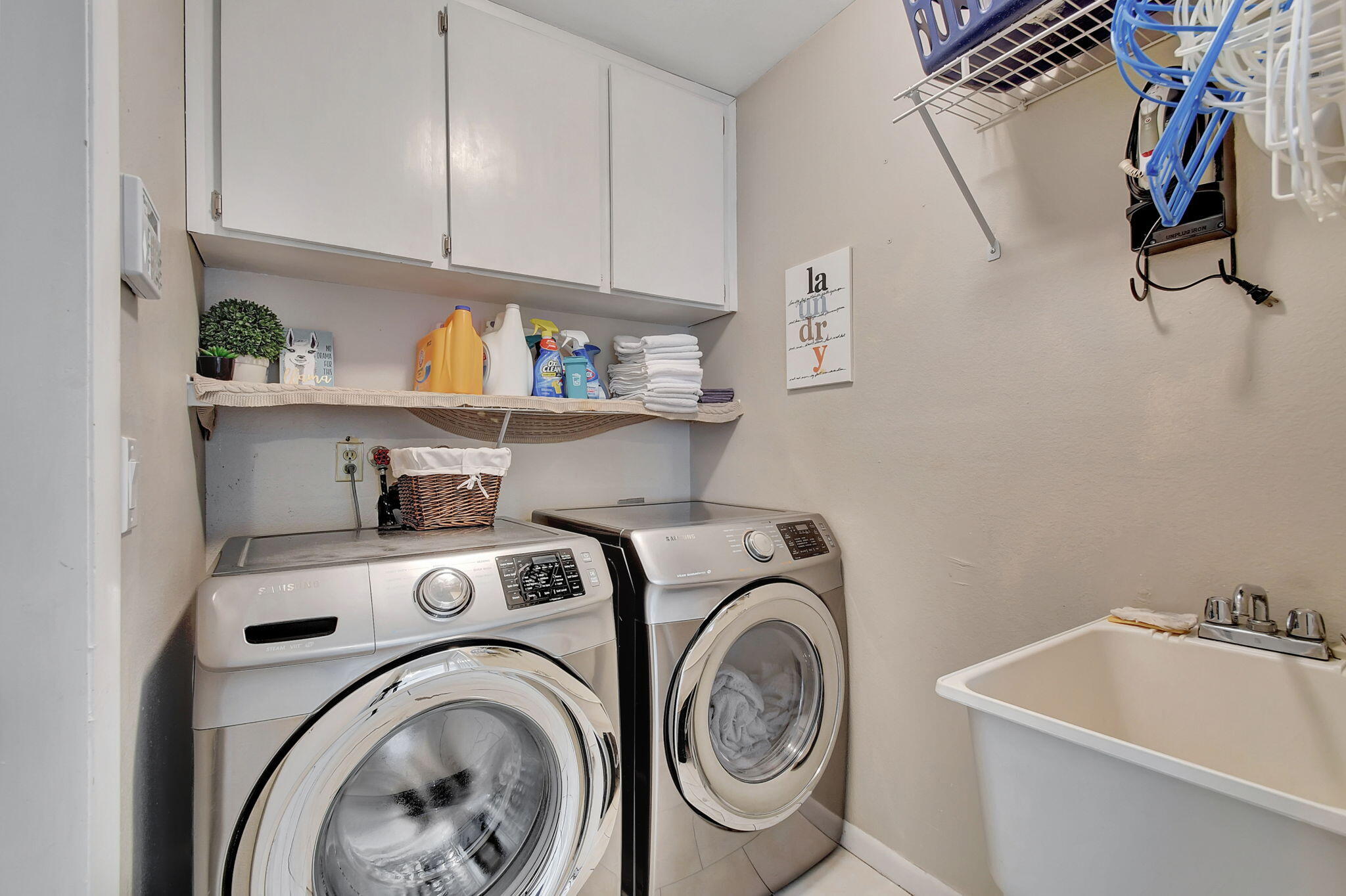 79 W Rubber Tree Drive