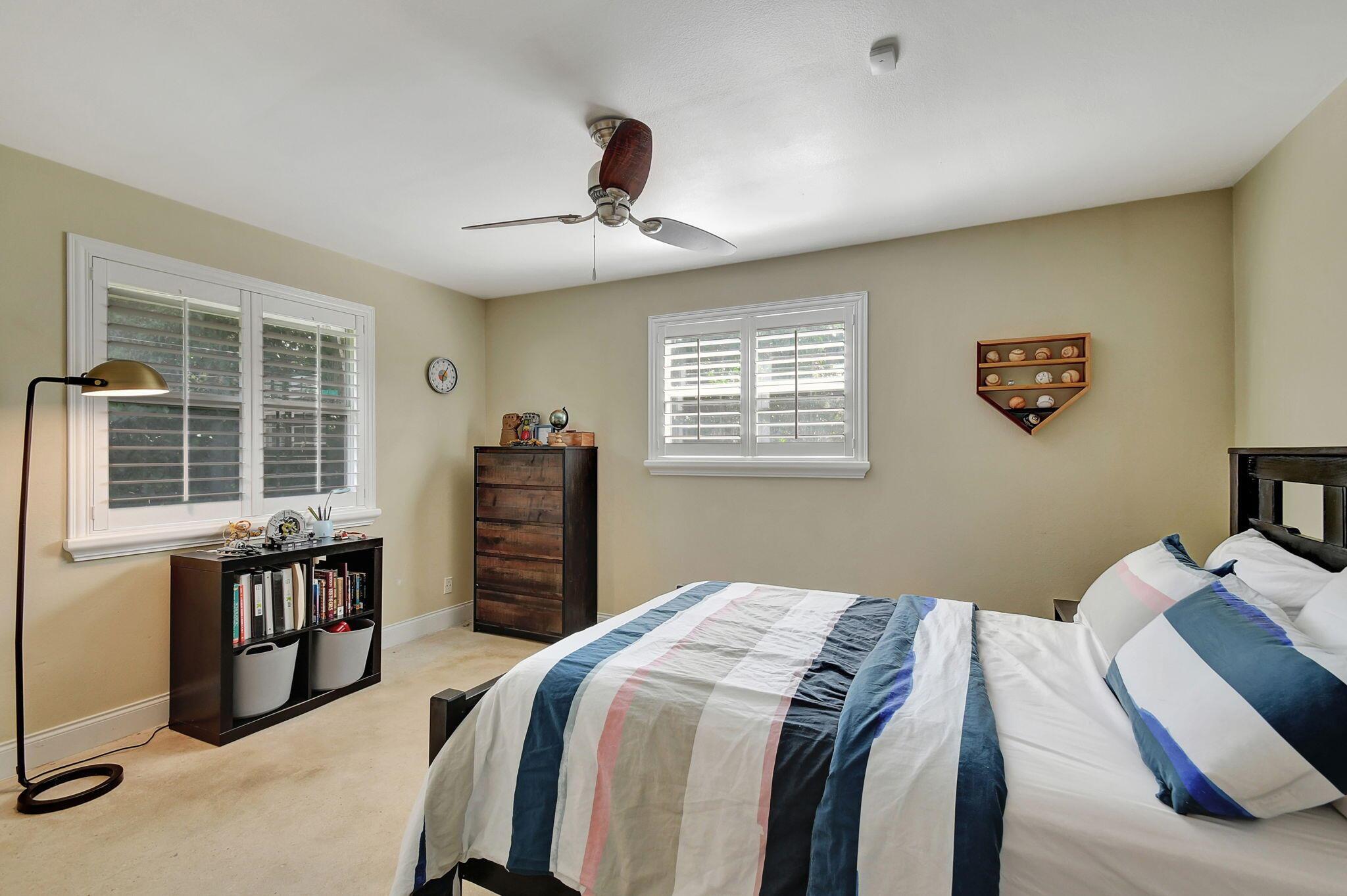 79 W Rubber Tree Drive