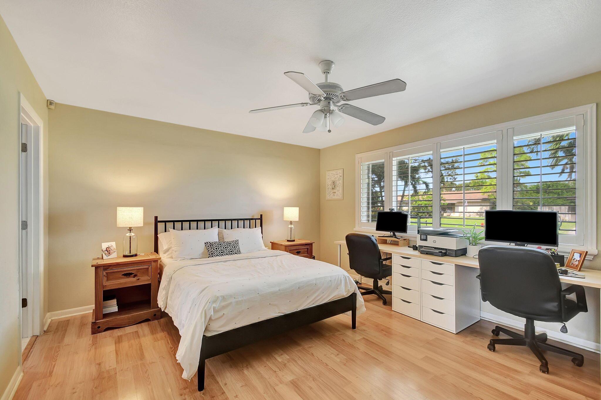 79 W Rubber Tree Drive