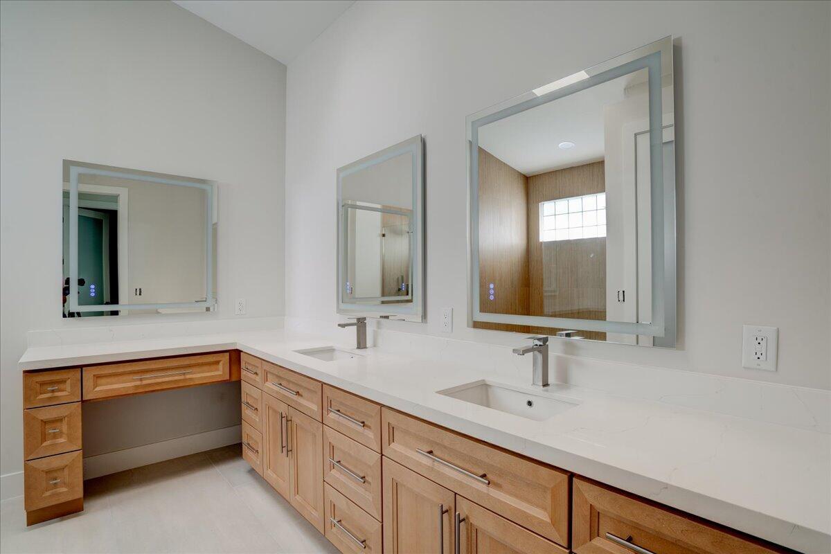 4501 Kensington Park Way