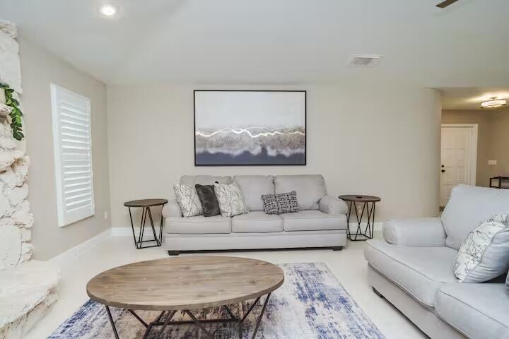 2981 SE Dalhart Road