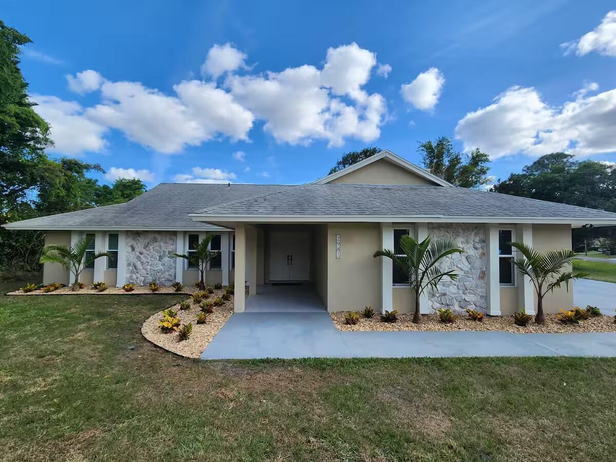 2981 SE Dalhart Road