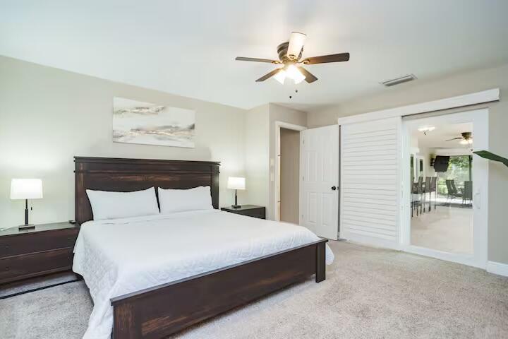 2981 SE Dalhart Road