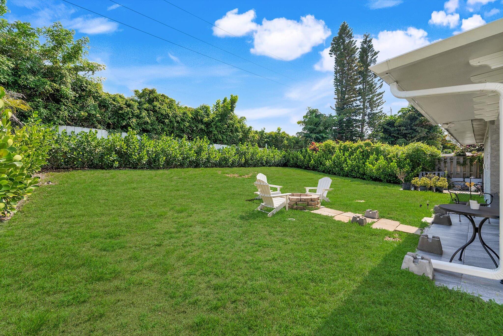 18905 Cloud Lake Circle