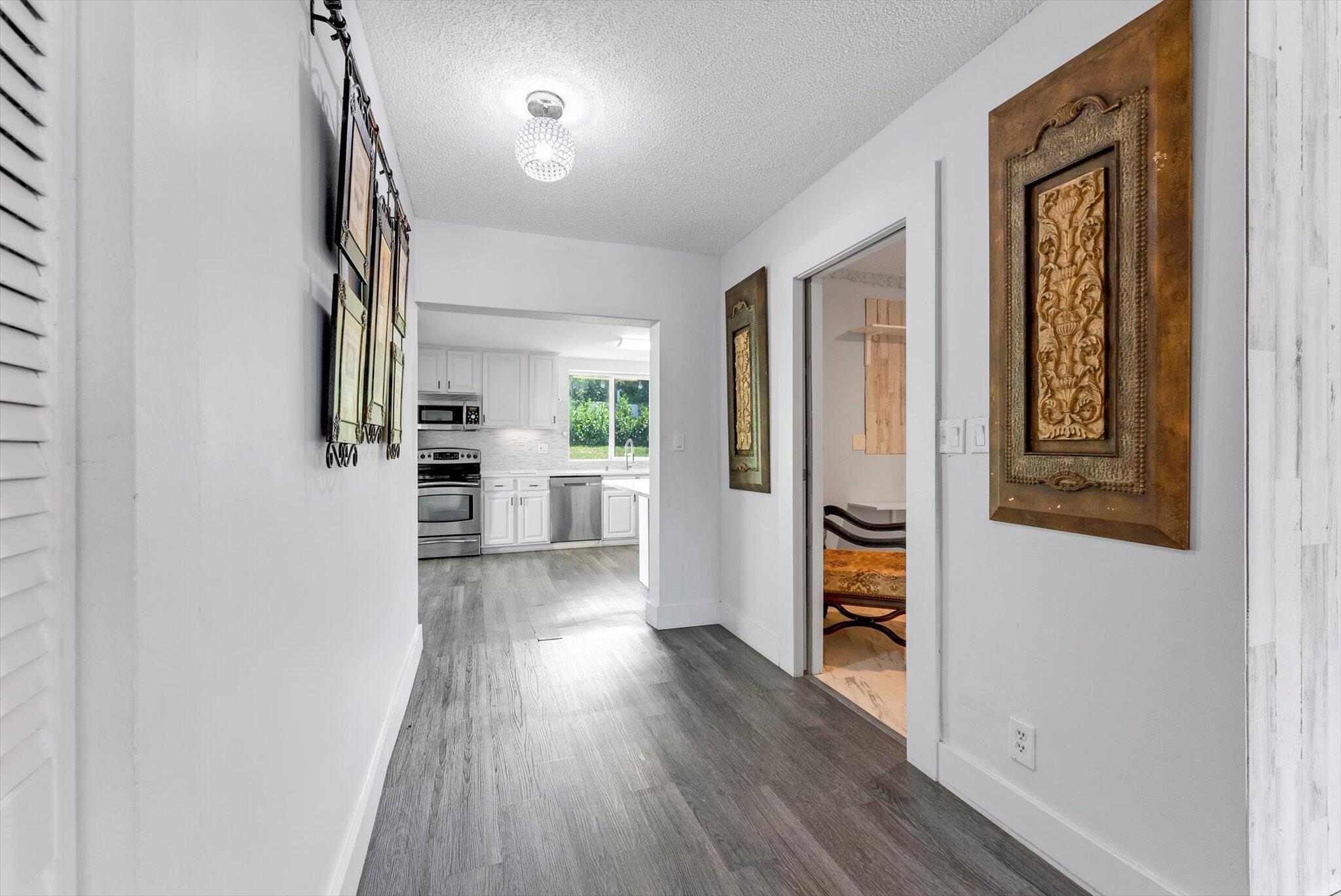 18905 Cloud Lake Circle