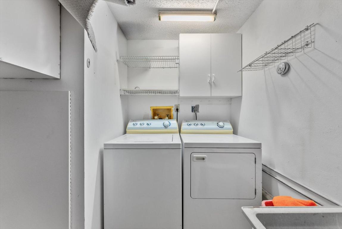 5371 Stonybrook Drive