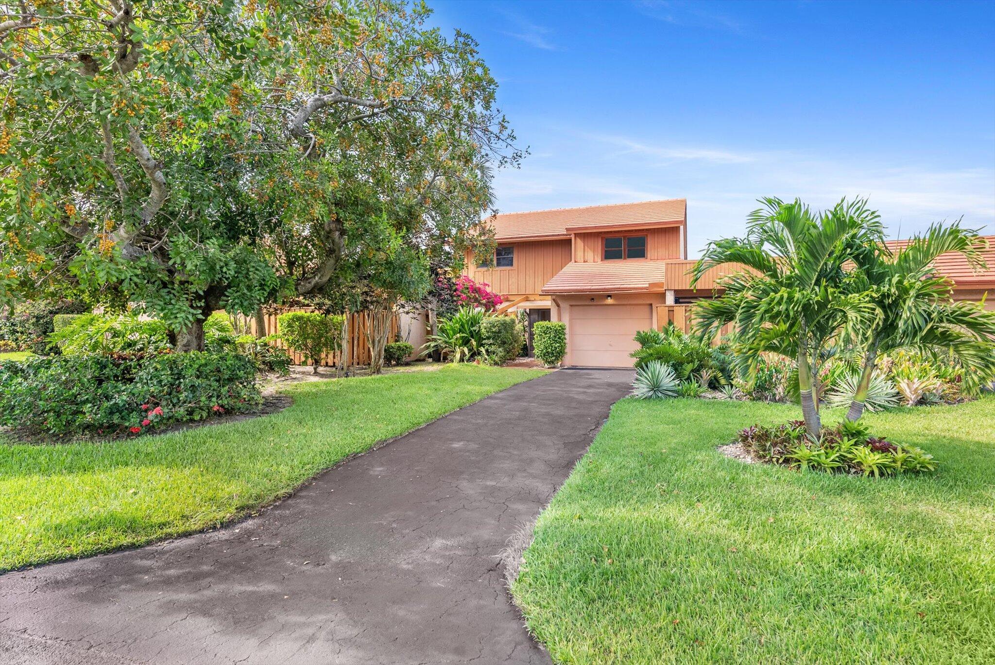 5371 Stonybrook Drive