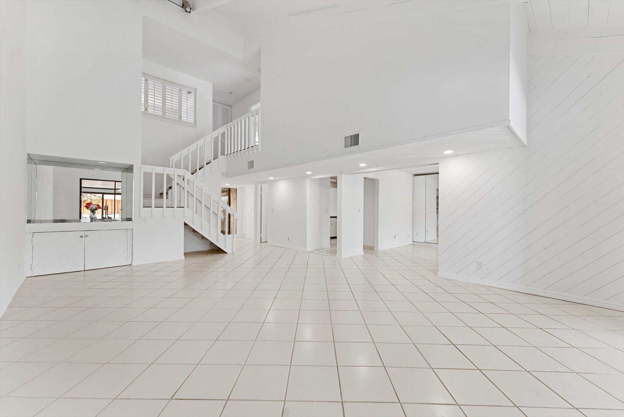 5371 Stonybrook Drive