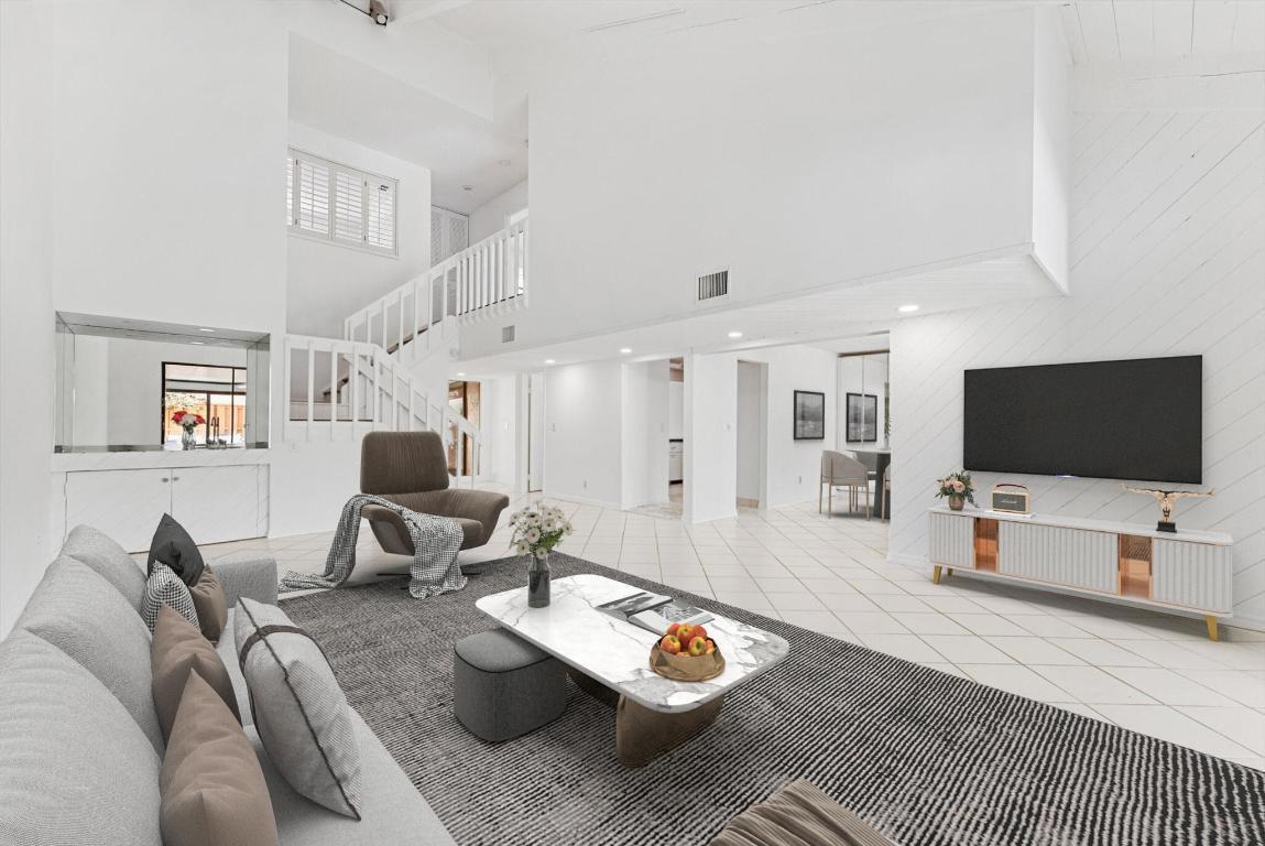 5371 Stonybrook Drive