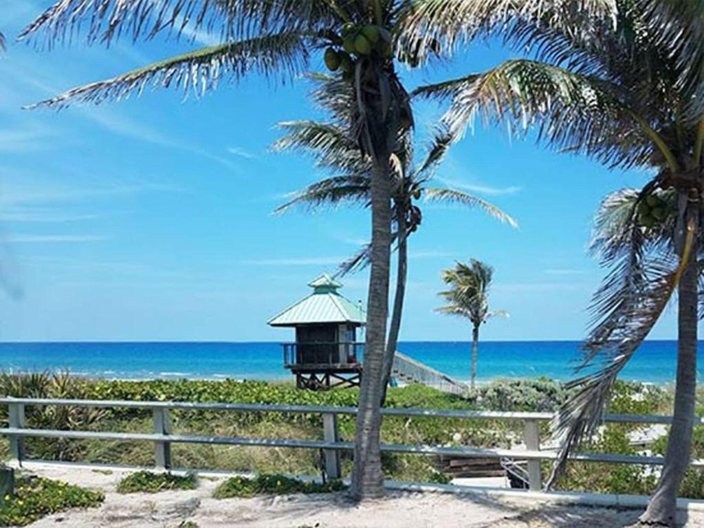 3099 NW 28th Terrace