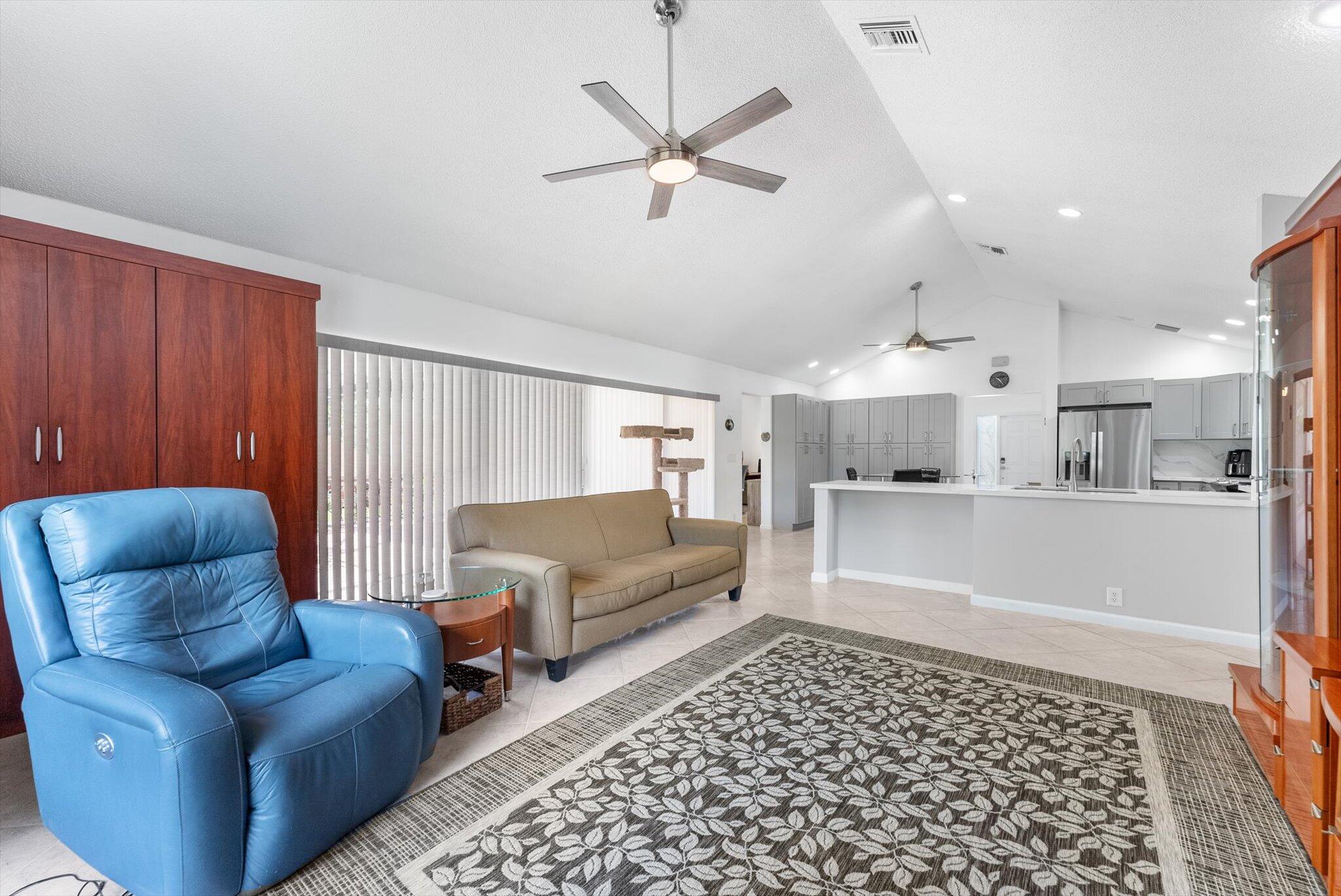 3099 NW 28th Terrace