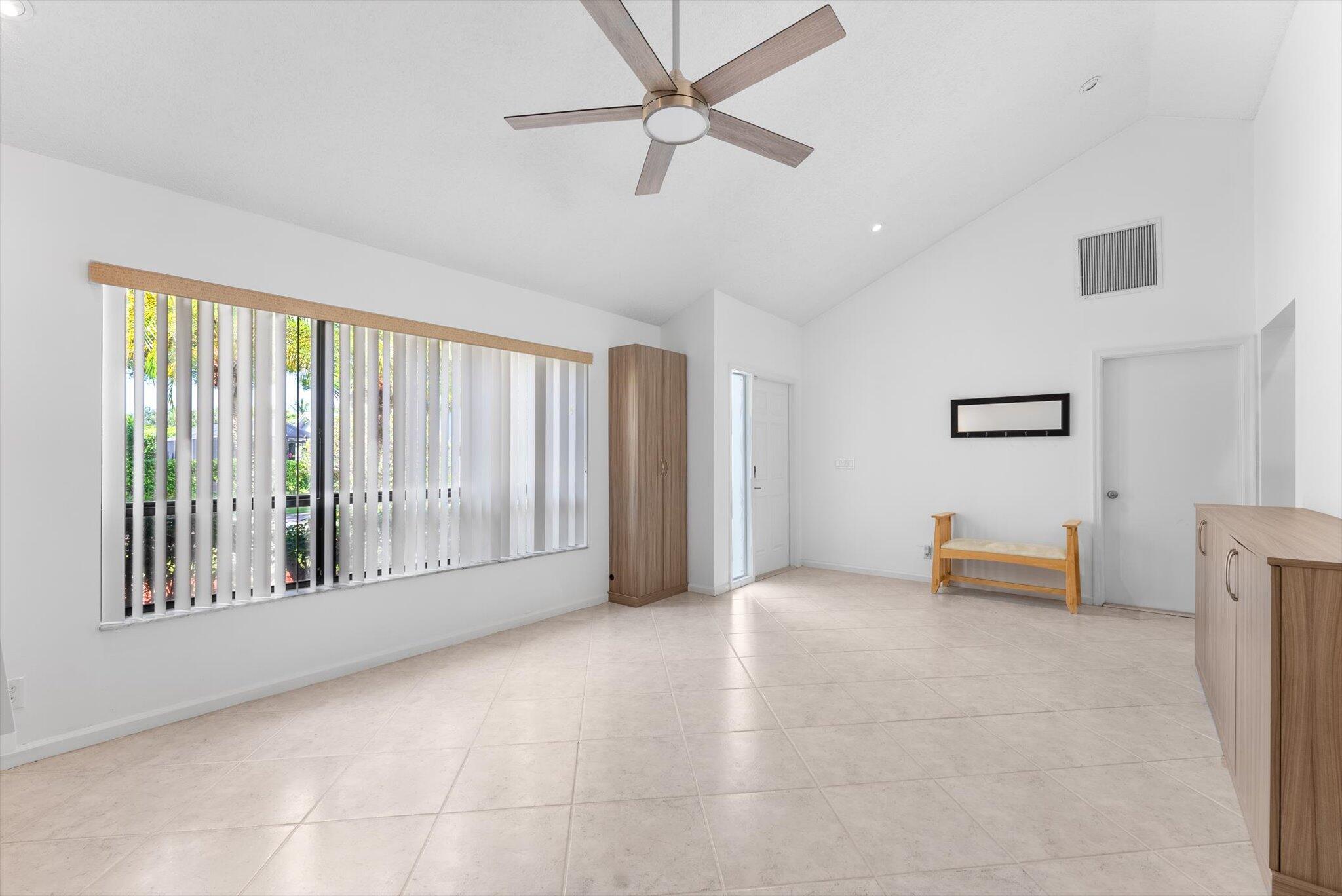 3099 NW 28th Terrace