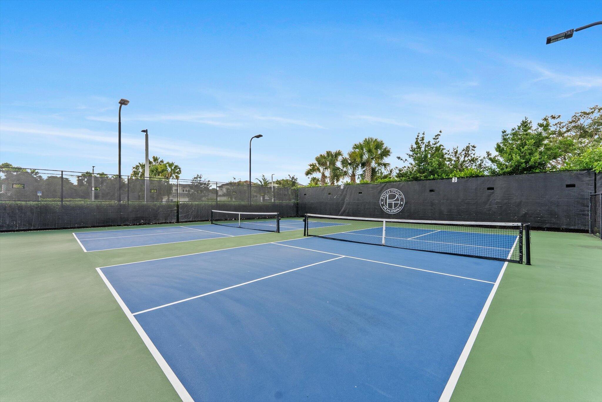 13506 Carrick Green Court