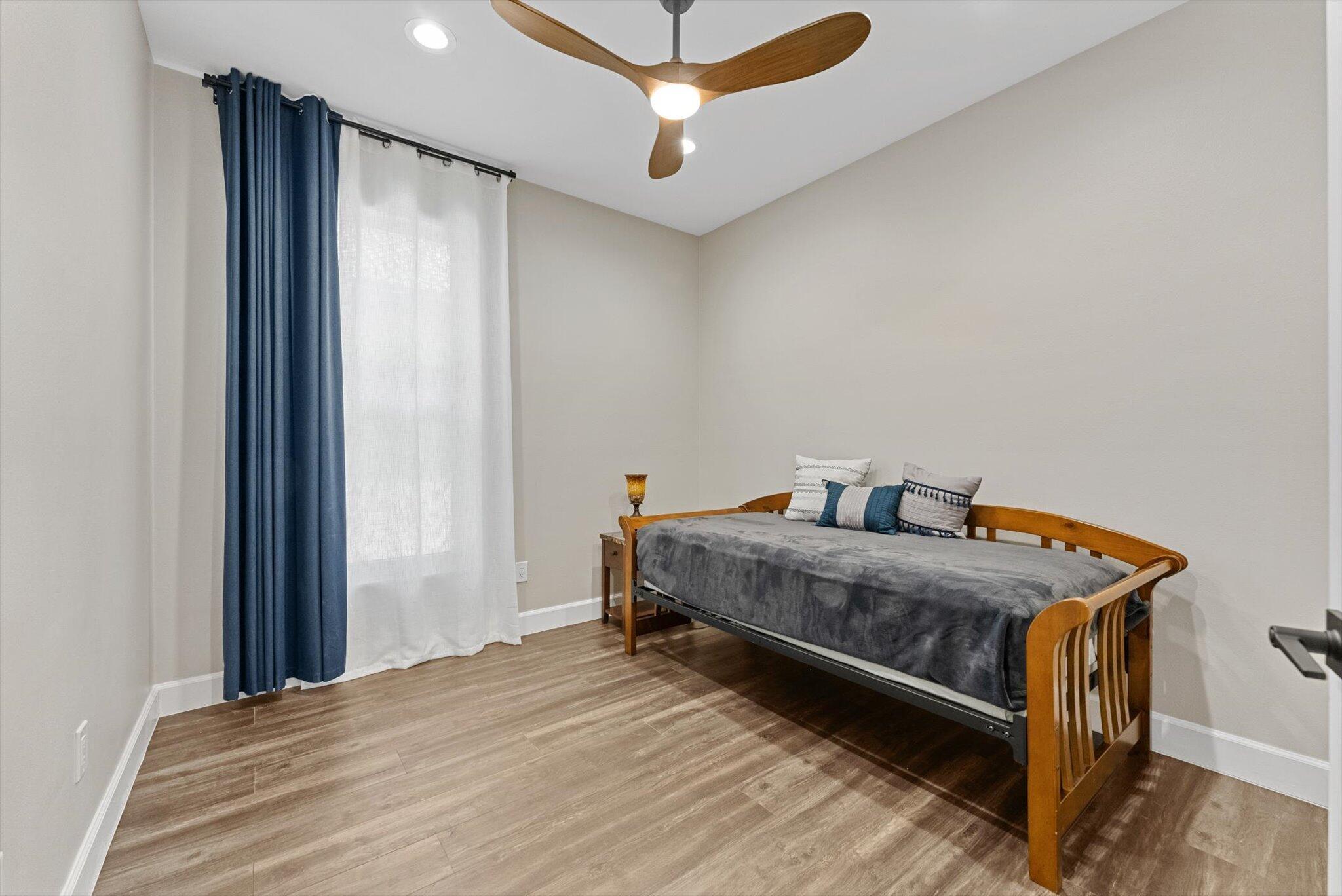 13506 Carrick Green Court