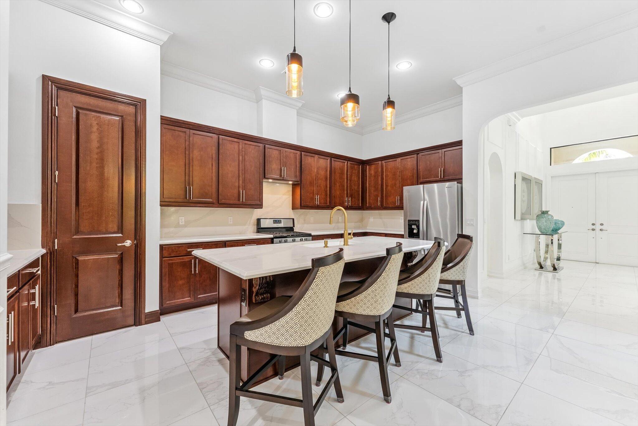 8628 Grand Prix Lane