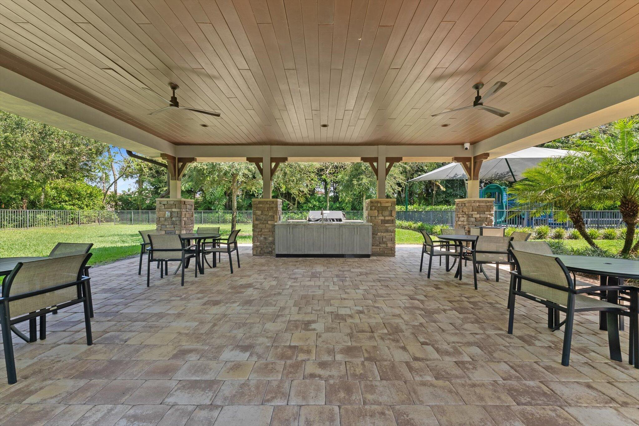 8628 Grand Prix Lane