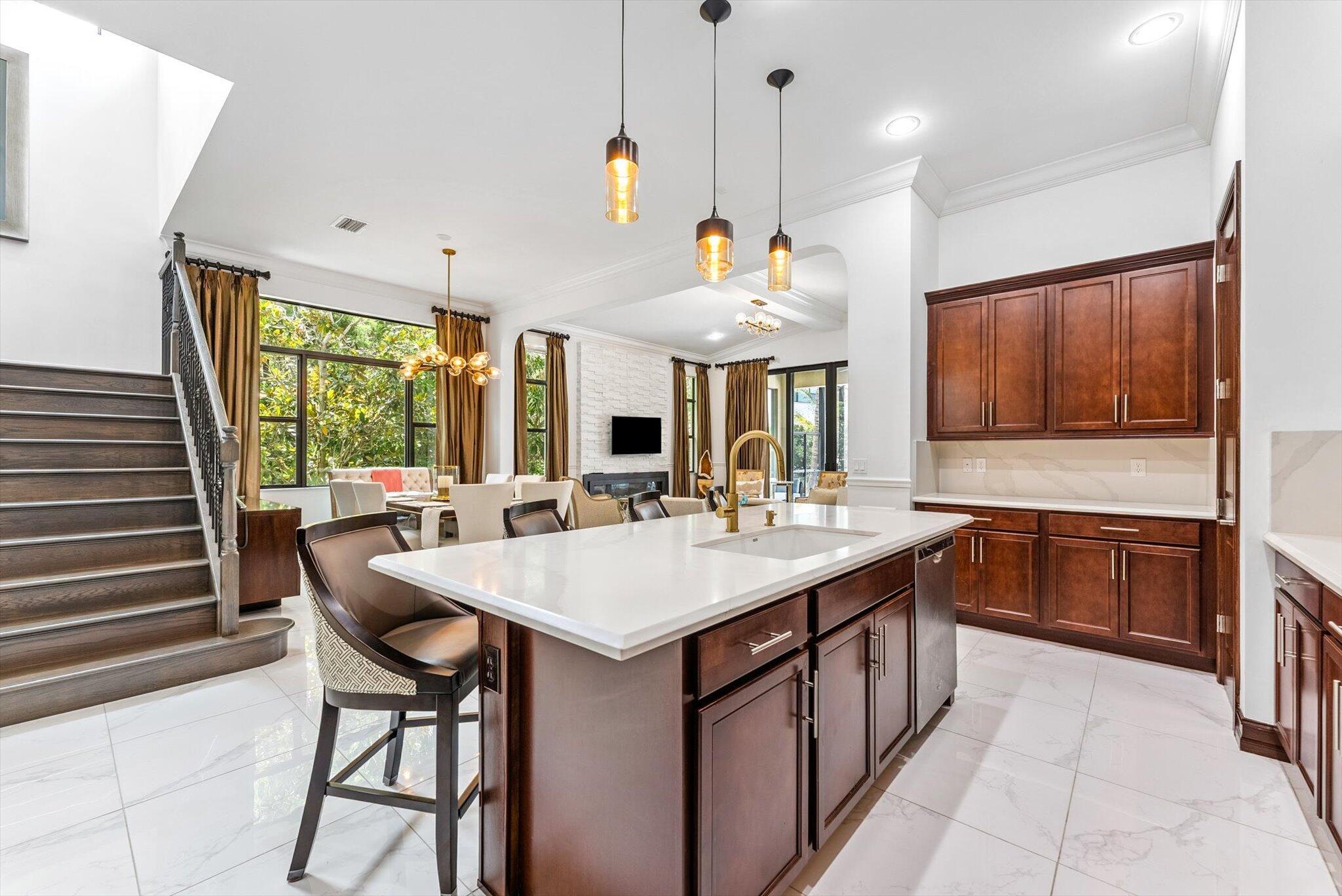 8628 Grand Prix Lane