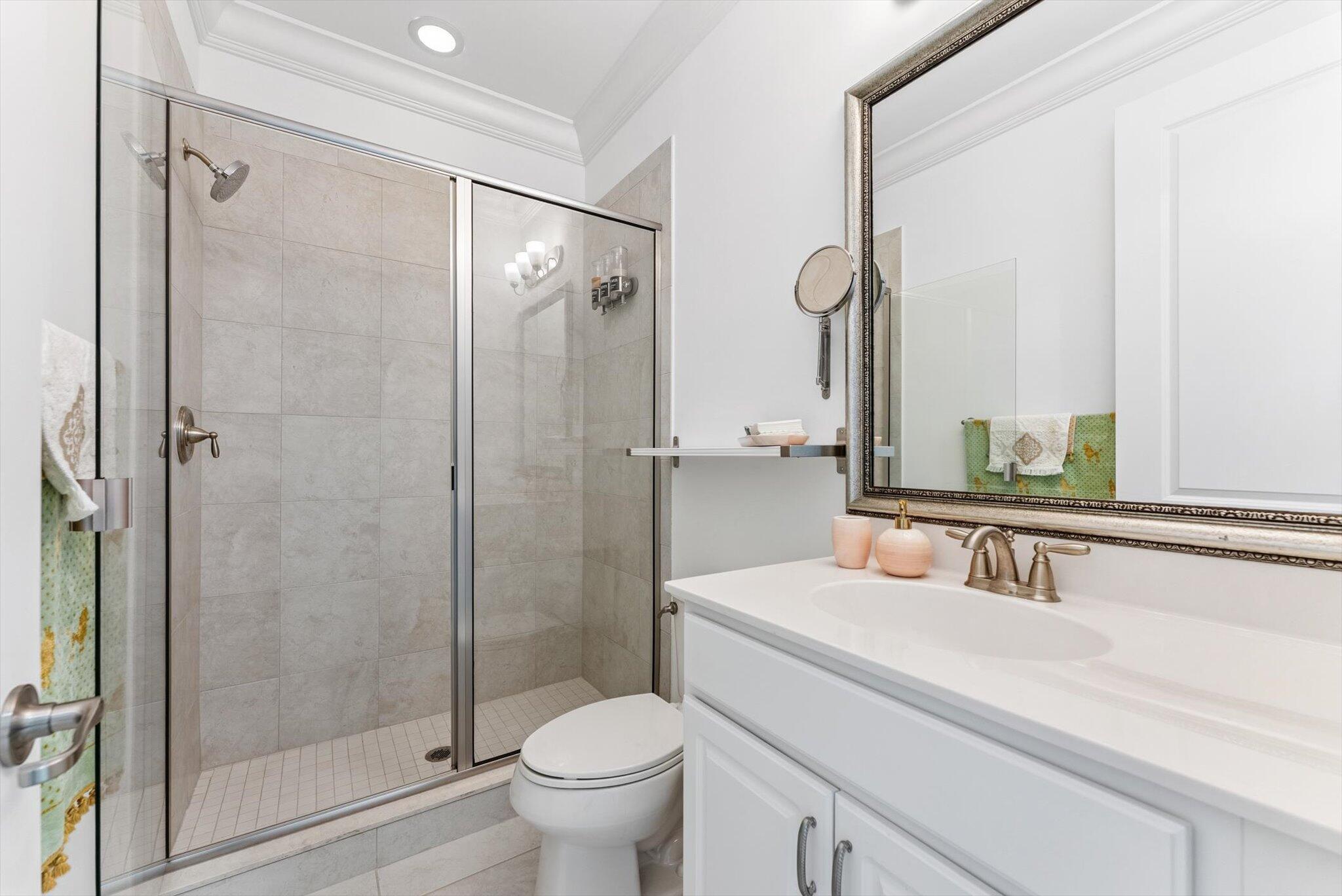 8628 Grand Prix Lane